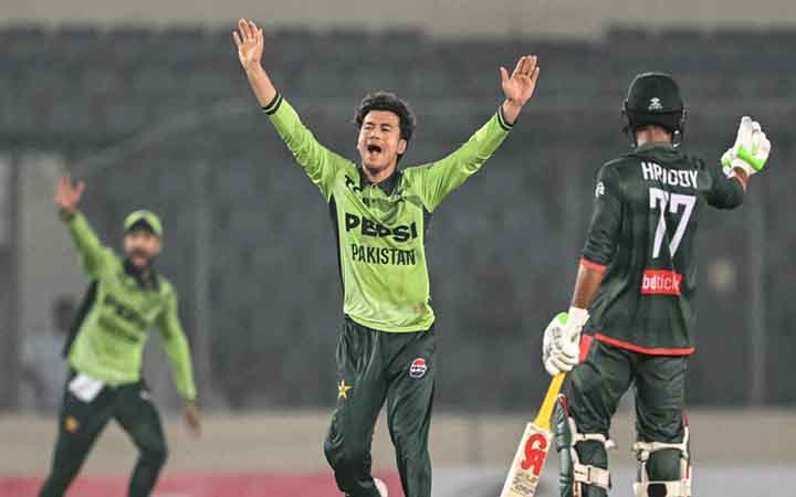 ১১৪ রানে অলআউট বাংলাদেশ, সমতায় ফিরল পাকিস্তান