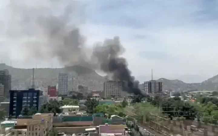 পাকিস্তানের হামলায় কাবুলে ৪০০ নিহত, দাবি তালেবানের