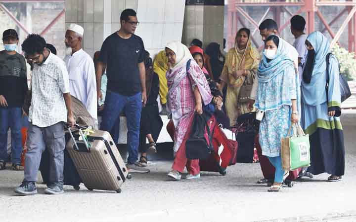 ঈদ উপলক্ষে টানা সাত দিনের ছুটি শুরু