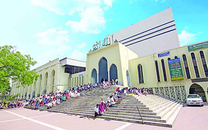 জাতীয় মসজিদে এবারও ঈদের পাঁচটি জামাত