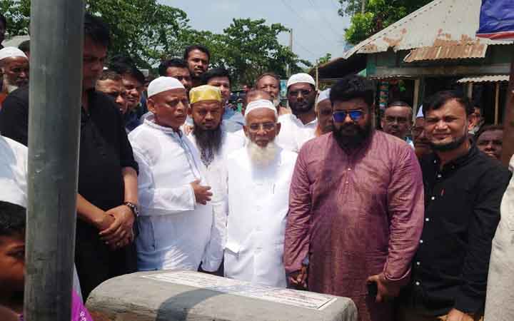 পাহাড়পুরের মানুষের আকাঙ্ক্ষার চৌহদ্দী-রসিংহপুর রাস্তার নির্মাণকাজের উদ্বোধন