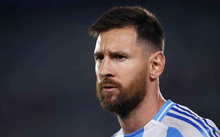 মেসির বিরুদ্ধে প্রতারণা মামলা