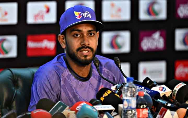 বিসিবির রদবদল নিয়ে চিন্তা করেন না মিরাজরা