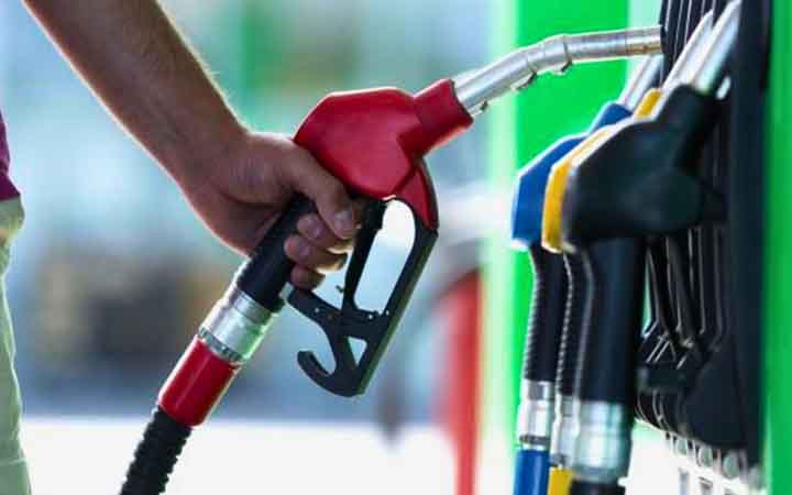 নতুন দরে জ্বালানি তেল বিক্রি শুরু, ভোগান্তি কমার আশা