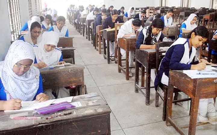 এসএসসি পরীক্ষার্থী কমেছে, বেড়েছে মাদরাসার দাখিলে
