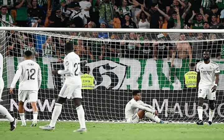 বেতিসের সঙ্গে ড্র করে শিরোপার স্বপ্ন কঠিন করে তুলল রিয়াল