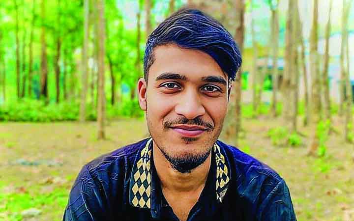 কুমিল্লায় কিশোর গ্যাংয়ের ছুরিকাঘাতে প্রাণ গেল সিএনজিচালকের