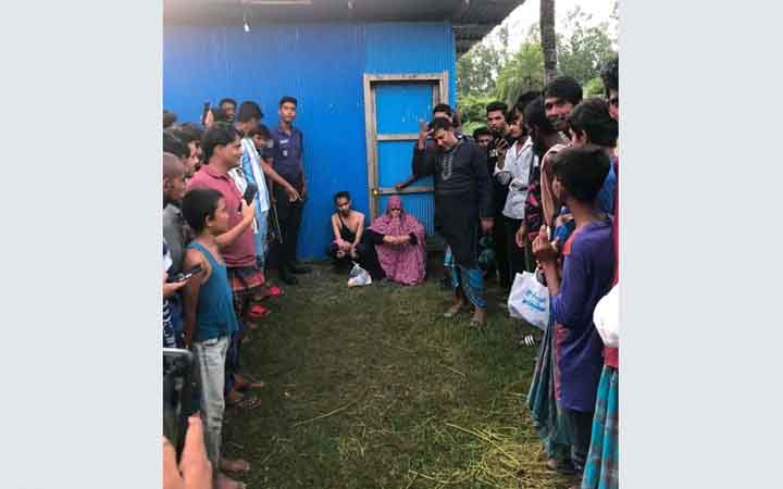 যাত্রীবেশে ব্যক্তিগত গাড়ি ছিনতাইয়ের চেষ্টা, দেবর-ভাবি আটক