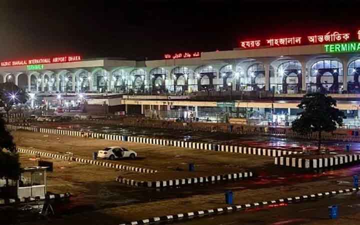 বিমানবন্দরে পৃথক অভিযানে সোনা-সিগারেটসহ বিপুল পণ্য জব্দ