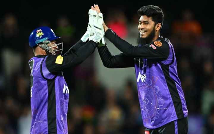 রিশাদকে ধরে রাখল হোবার্ট