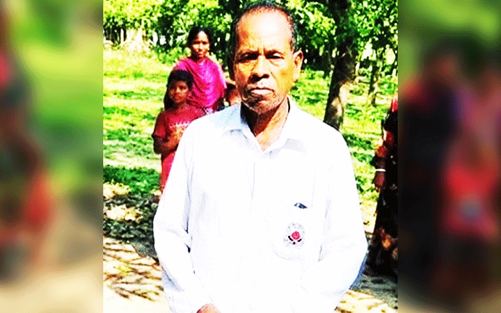 যে সাপ ছিল জীবিকার সঙ্গী, তার কামড়েই প্রাণ গেল সাপুড়ের