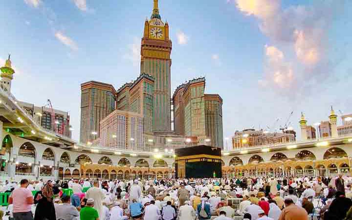 মসজিদুল হারামে বাংলাসহ ১০ ভাষায় দেওয়া হবে জুমার খুতবা