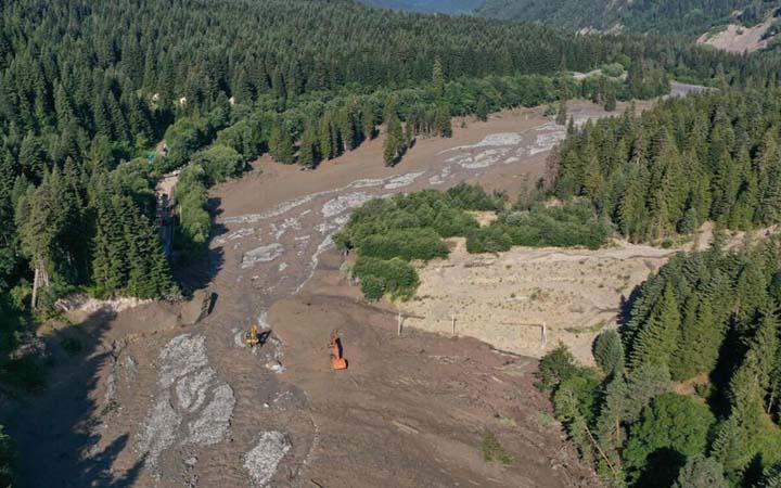 জর্জিয়ায় ভূমিধসে নিহত ৭, নিখোঁজ ৩৫