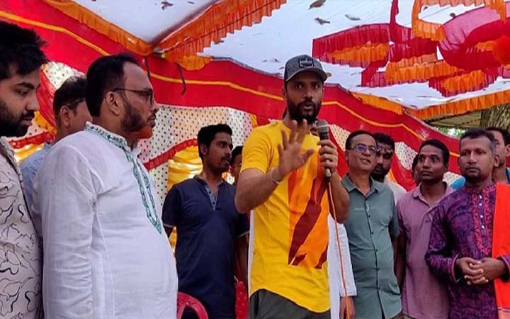 শেখ হাসিনা ক্ষমতায় থাকায় সবাই সমান সুবিধা পাচ্ছে: মাশরাফী