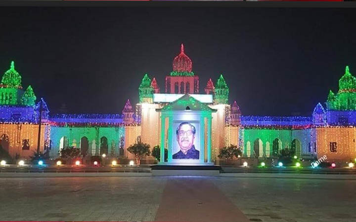স্থাপত্যশিল্পের অনন্য নিদর্শন, শতবর্ষী রংপুর জেলা পরিষদ ভবন
