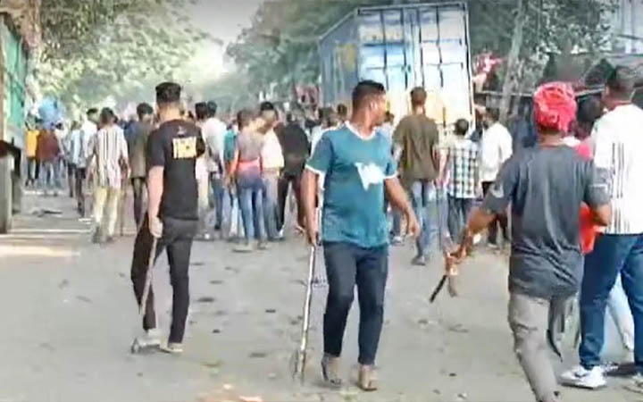 ভৈরবে ত্রিমুখী সংঘর্ষে রণক্ষেত্র