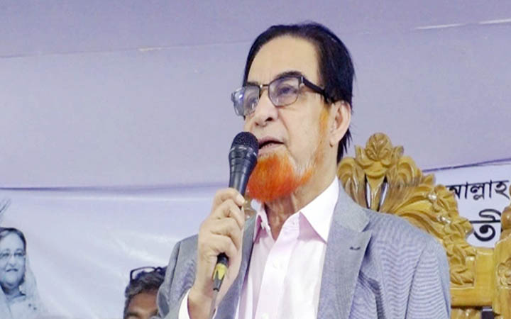 নৌকার প্রার্থী বাহারকে একদিনে দুই শোকজ