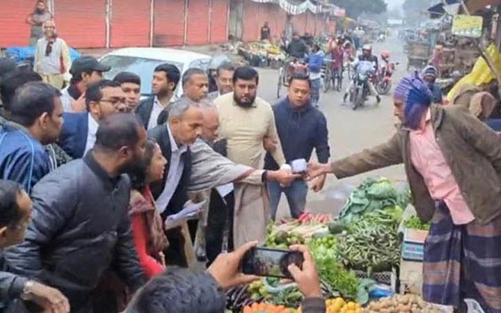 বাংলাদেশকে আরও বেশি লুট করতে এই একতরফা নির্বাচন: রিজভী