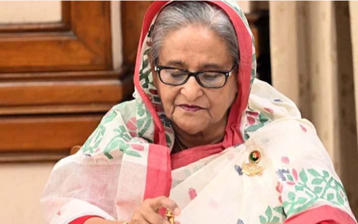 স্বদেশ প্রত্যাবর্তন দিবসে স্মারক ডাকটিকিট অবমুক্ত প্রধানমন্ত্রীর