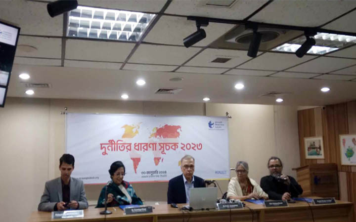 দুই ধাপ পিছিয়ে এবার দুর্নীতিতে বাংলাদেশ ১০ম