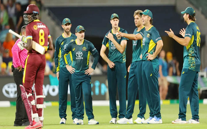 ৪৪৮ রানের ম্যাচে ক্যারিবীয়দের হারিয়ে সিরিজ জয় অস্ট্রেলিয়ার