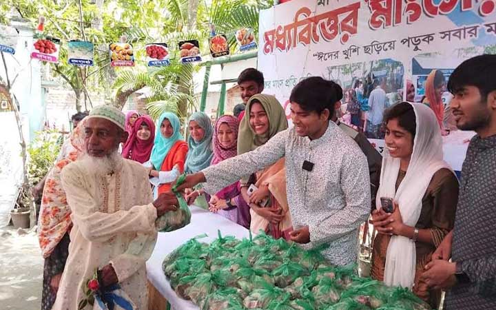 যশোরে আইডিয়ার বাজারে ৩৯০ টাকা কেজি গরুর মাংস