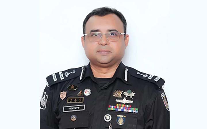 র‍্যাবের নতুন মুখপাত্র কমান্ডার আরাফাত