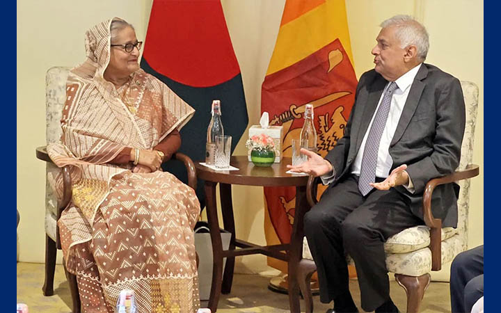 প্রধানমন্ত্রীর সঙ্গে শ্রীলঙ্কার রাষ্ট্রপতির সাক্ষাৎ