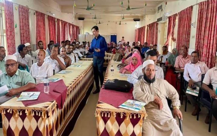 ঈশ্বরদীতে জরায়ু মুখ ক্যান্সার প্রতিরোধে টিকাদান বিষয়ে সভা