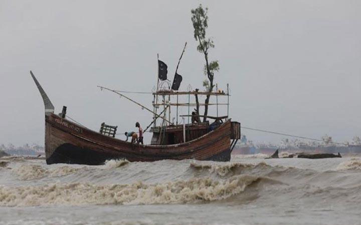 বাগেরহাটে প্রস্তুত ৩৫৯ আশ্রয়কেন্দ্র, বনরক্ষীদের ছুটি বাতিল