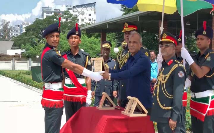 সীমান্ত পরিস্থিতি নিয়ে মুখ খুললেন স্বরাষ্ট্র উপদেষ্টা