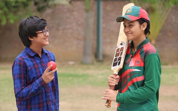 ট্রিপল সেঞ্চুরি করলো ‘মাশরাফি জুনিয়র’