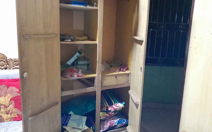 লক্ষ্মীপুরে সিঙ্গাপুর প্রবাসীর বাড়িতে হামলার অভিযোগ