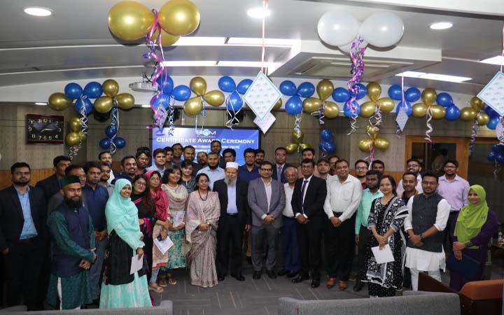 বিআইসিএম-এ ক্যাপিটাল মার্কেট প্রোগ্রামের সার্টিফিকেট অ্যাওয়ার্ড সেরিমনি