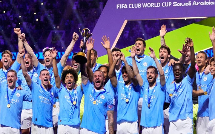 আর্জেন্টাইনের জোড়া গোলে ক্লাব বিশ্বকাপ ম্যানসিটির