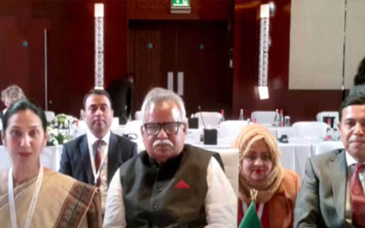 বাংলাদেশ থেকে কর্মী নেবে সৌদি ও আমিরাত