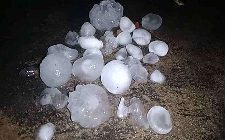 তিন বিভাগে শিলাবৃষ্টিসহ ঝড়ের আভাস