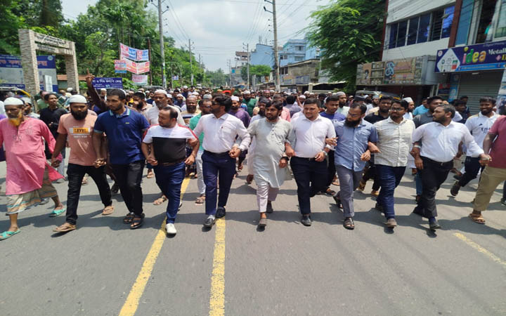 যশোরে জামায়াতের শোকরানা নফল নামাজ আদায়