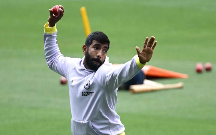 বুমরাহর ফেরা নিয়ে যা বললেন জয়াবর্ধনে