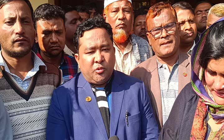 জেলা পরিষদ চেয়ারম্যান হওয়ার আশায় ইউপি চেয়ারম্যানের পদত্যাগ