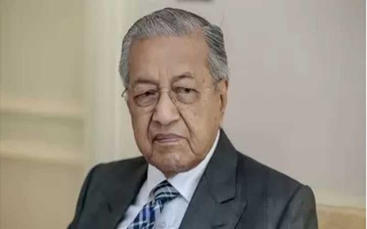 মাহাথির মোহাম্মদের পদত্যাগ