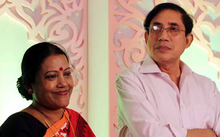 অসূস্থ ফরিদা পারভীনের জন্য তার স্বামী দোয়া চাইলেন সকলের নিকট