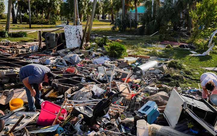যুক্তরাষ্ট্রে ঘূর্ণিঝড় ইডলিয়ার আঘাতে তিনজনের মৃত্যু