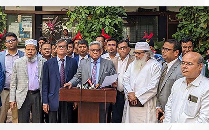 ঢাবির আসন সংখ্যা কমিয়ে আনা হতে পারে: উপাচার্য