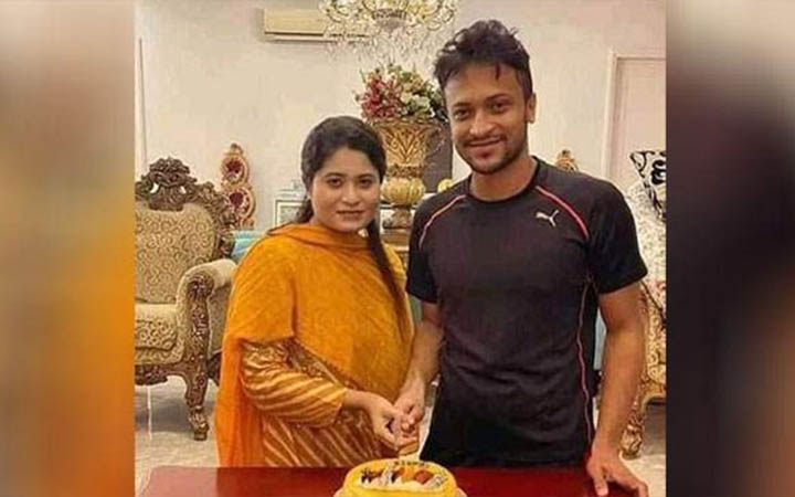 এবার বেটিং করে ফেঁসে গেলেন সাকিবের বোন