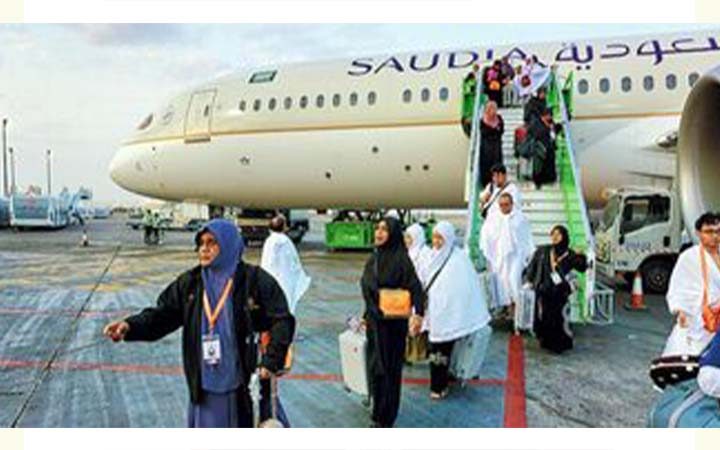 এক ব্যক্তির আঙুলের ছাপে ৪০০ বাংলাদেশির ওমরাহ