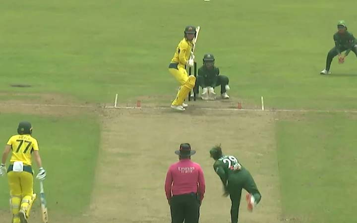 অস্ট্রেলিয়ার কাছে হোয়াইটওয়াশ হলো বাংলাদেশের মেয়েরা