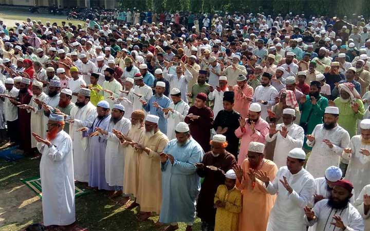 রাজশাহীতে বৃষ্টির জন্য ইসতিসকার নামাজ আদায়