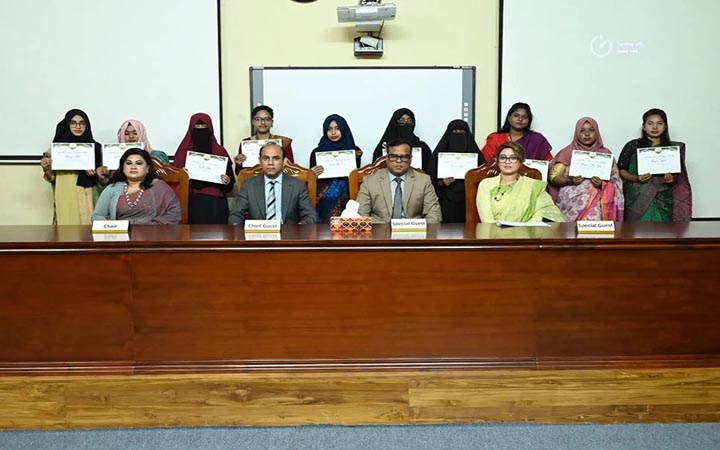 কুমিল্লা বিশ্ববিদ্যালয়ে বৃত্তি পেলেন ১০ শিক্ষার্থী