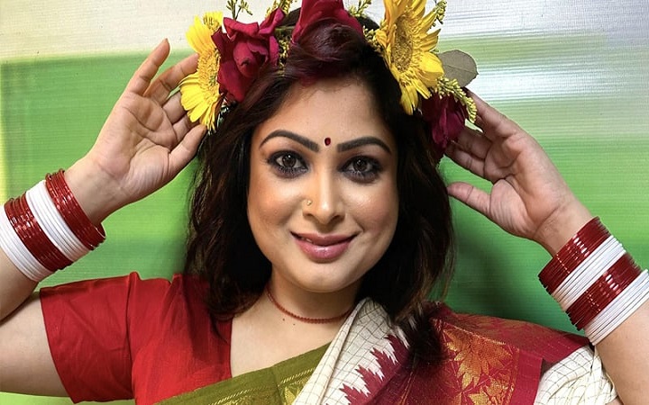 হাসপাতালে অভিনেত্রী রিমু